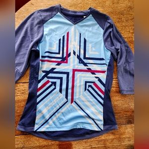 Pearl Izumi woman's cycling jersey